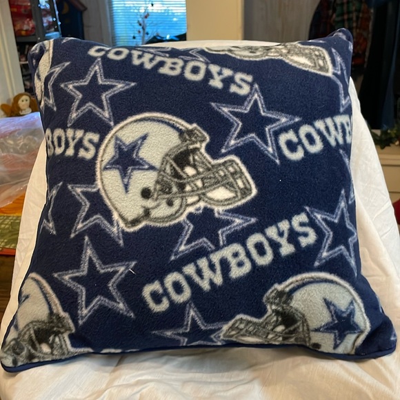 Dallas cowboy pillow - Picture 1 of 3